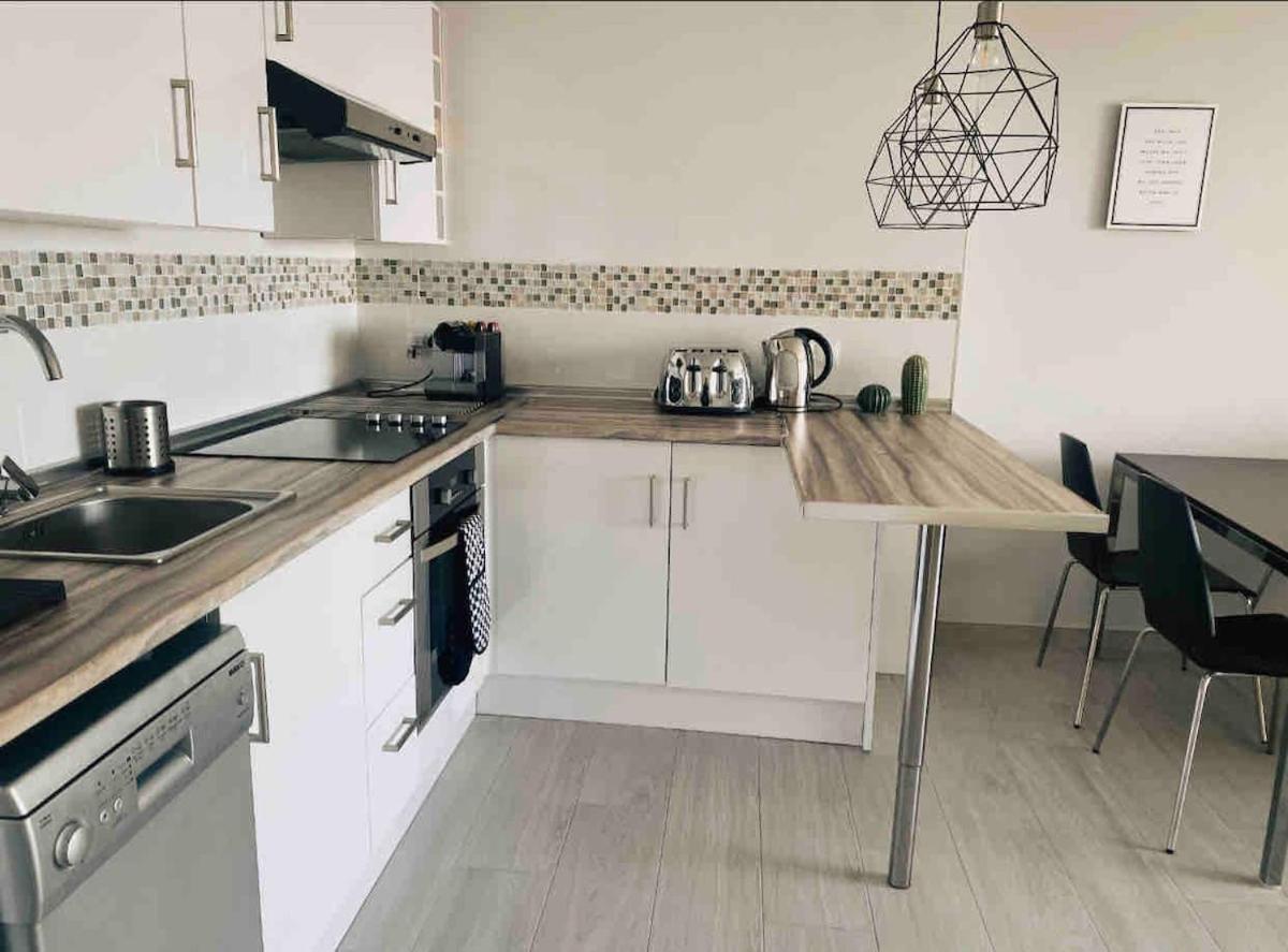 Apartamento Capistrano Village By Sara *